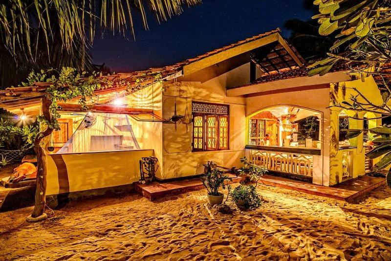カルピティヤ Kite House Cafe Bed & Breakfast エクステリア 写真